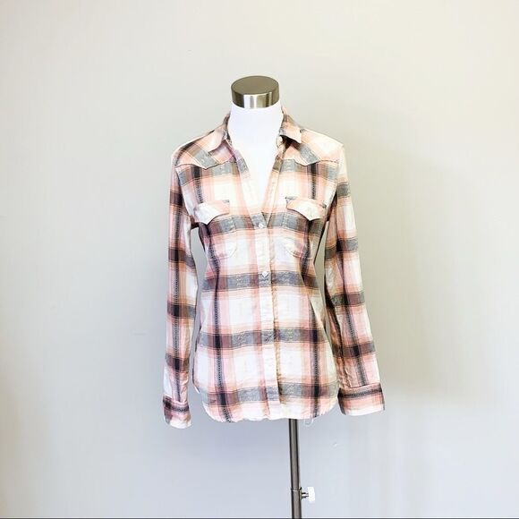 GAP plaid button up shirt - Picture 5 of 7